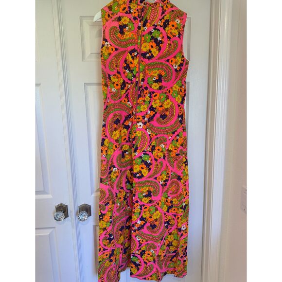 Vintage Pink Paisley Floral Print 1960’s Groovy Sleeveless Maxi Dress - Picture 2 of 7